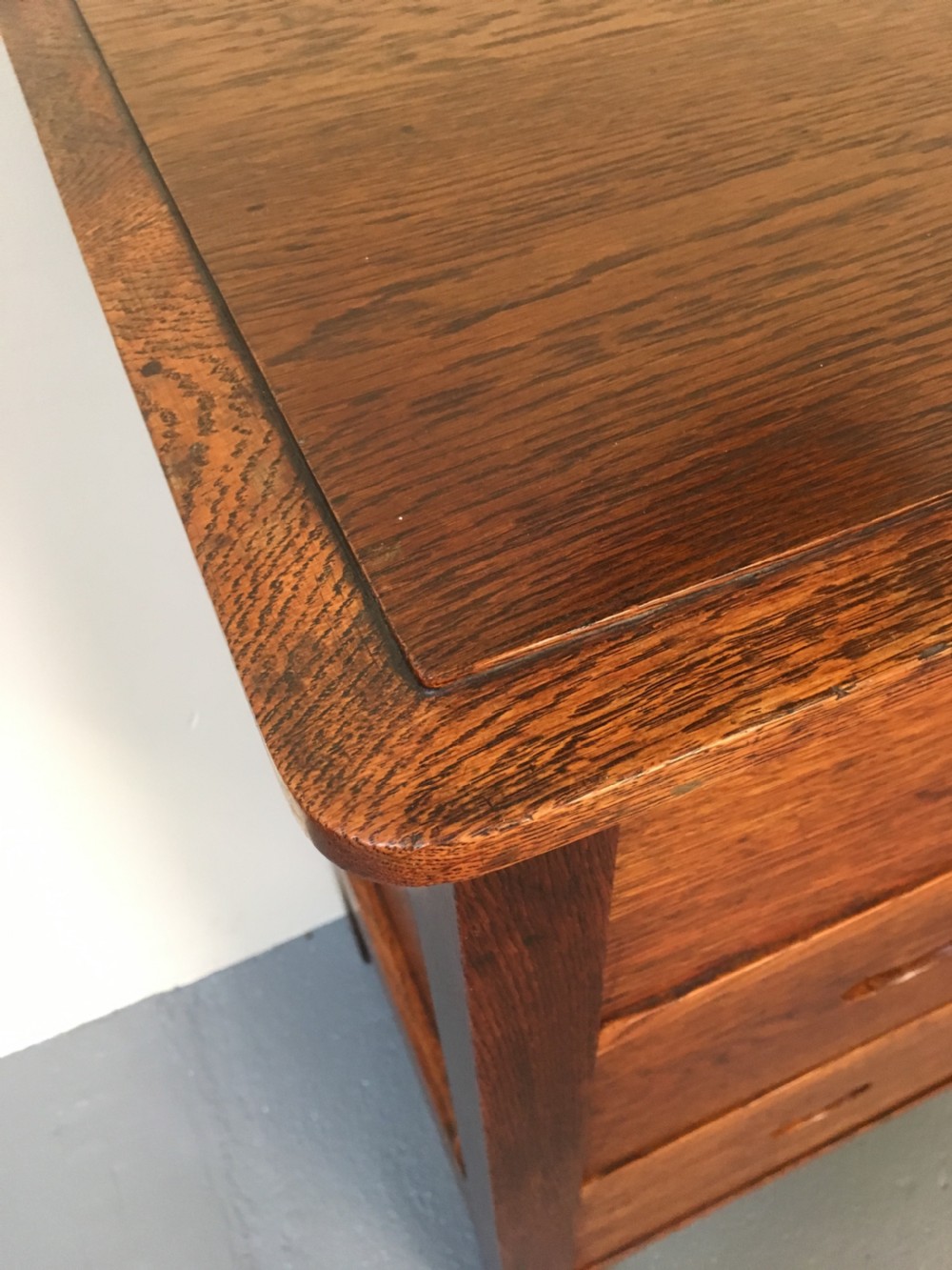 Superb arts and crafts chest of drawers  View X