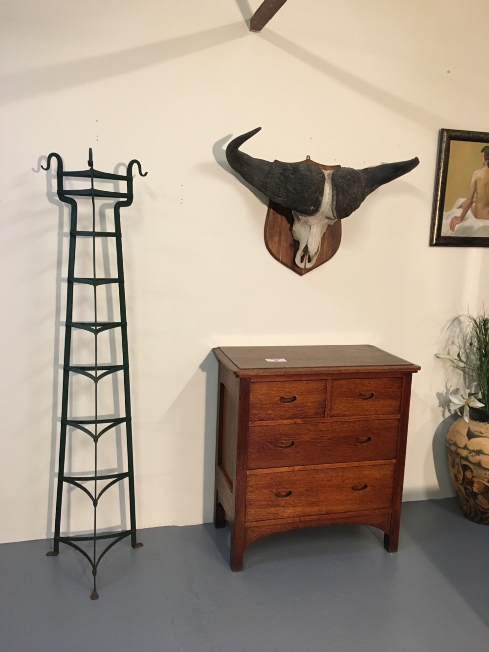 Unusual large pan stand  View VI