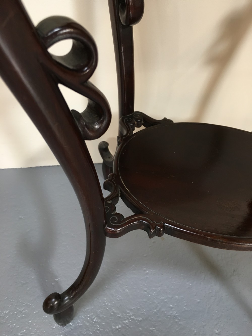Good Chinese hardwood lamp table View IV