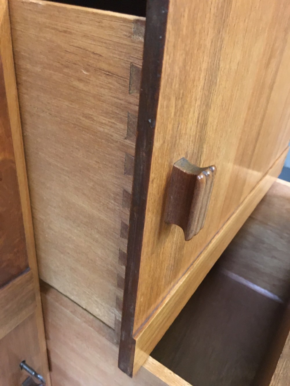 Art Deco walnut sideboard  View VI