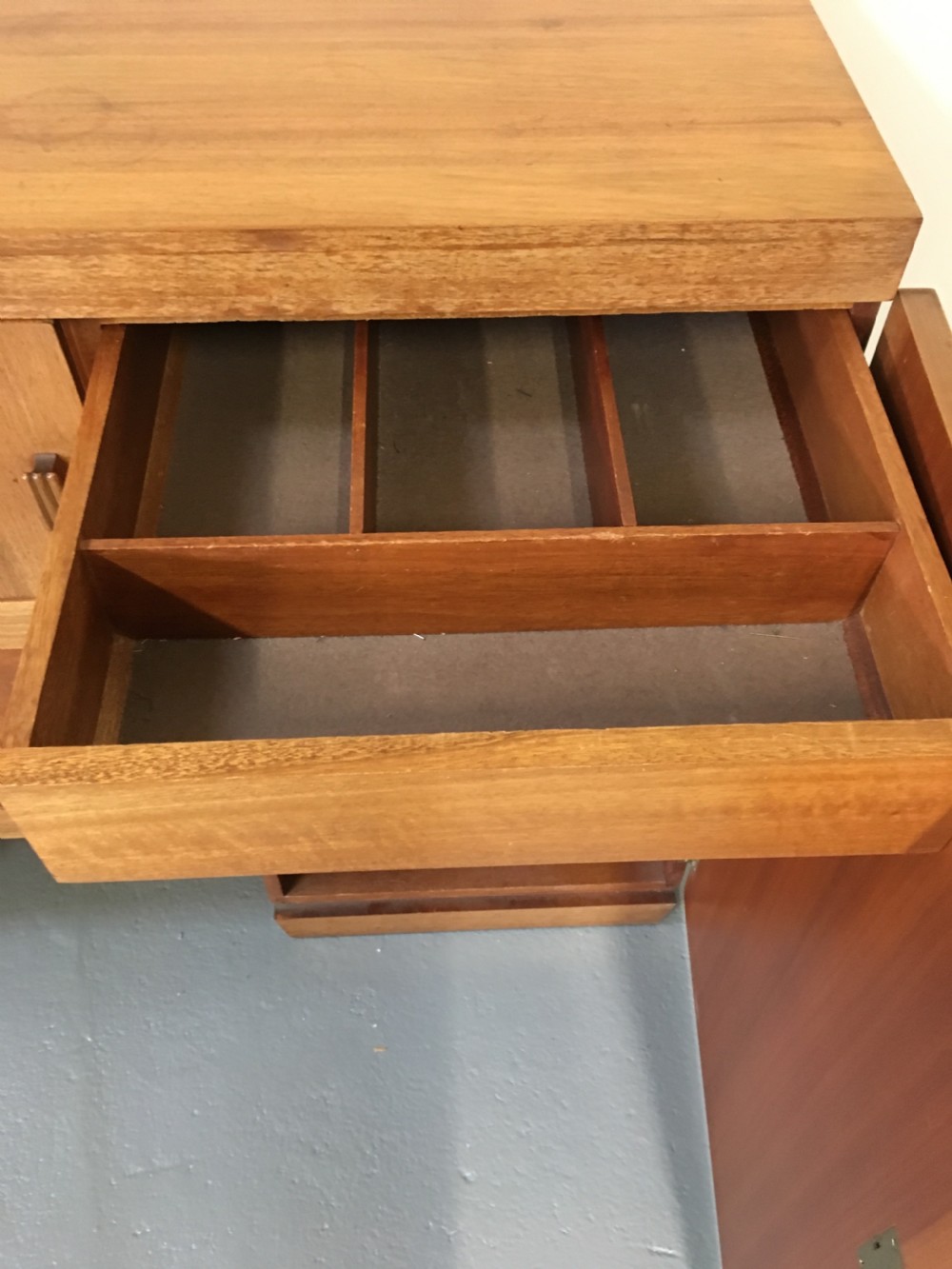 Art Deco walnut sideboard  View VIII