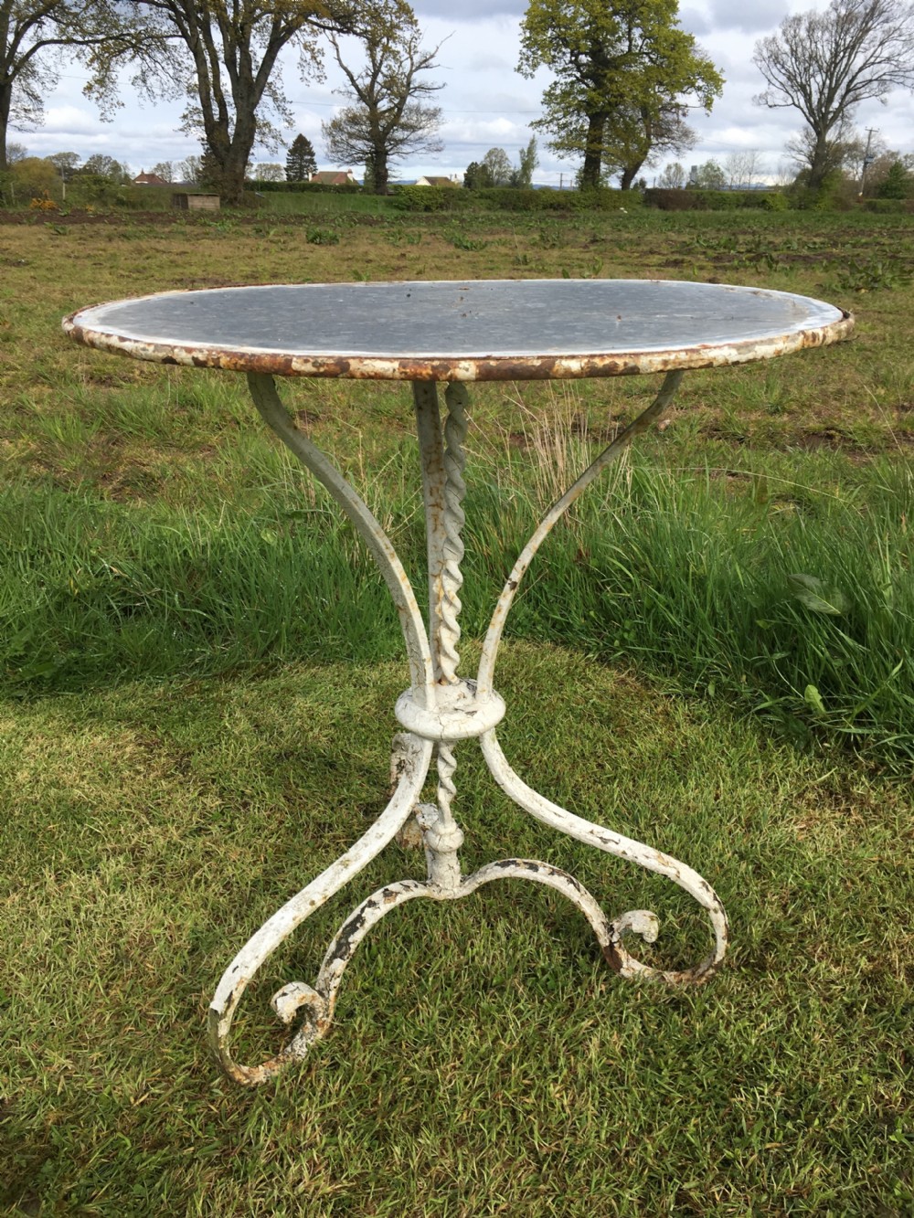 Good wrought iron garden table 