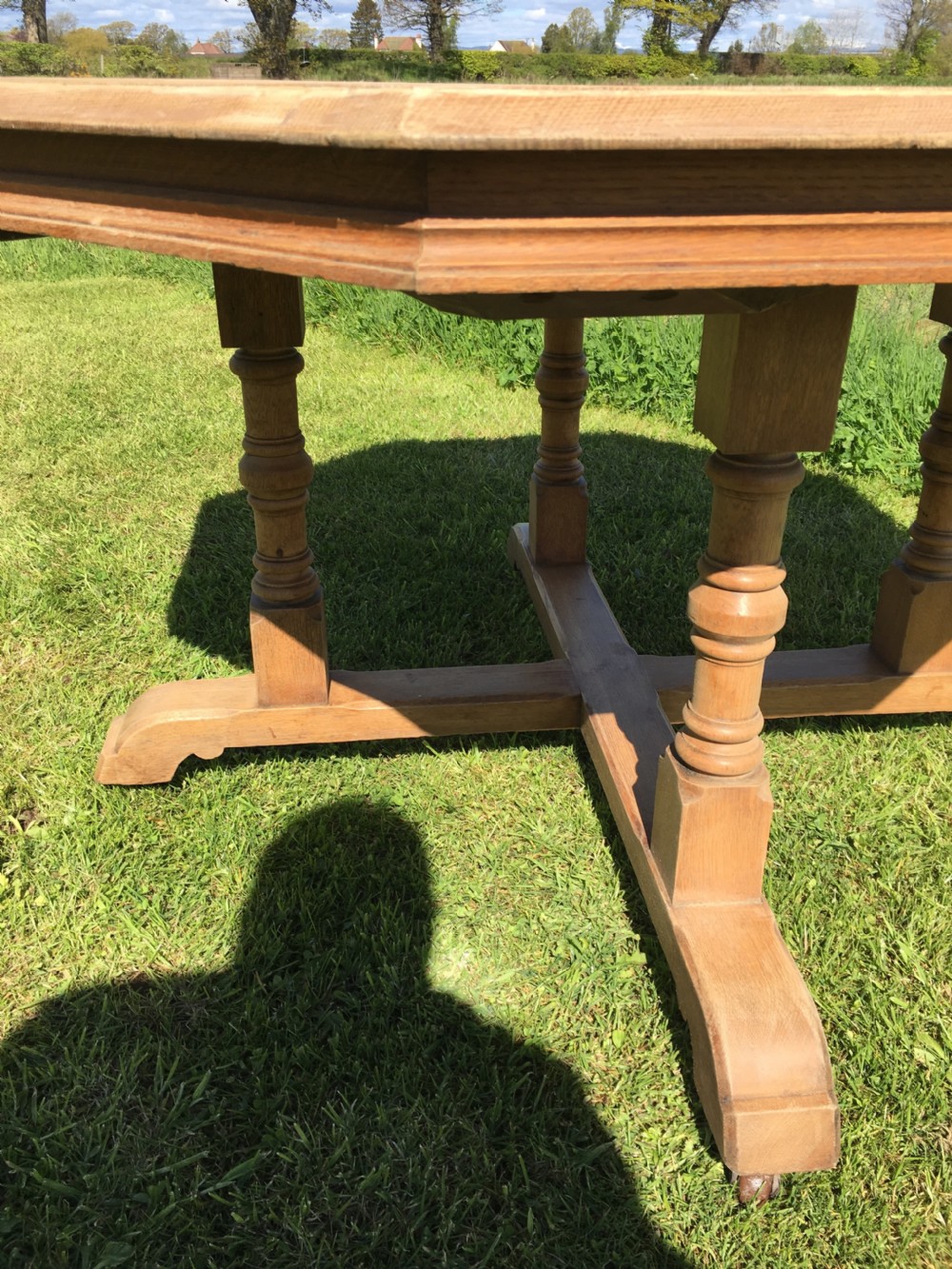 Dry oak gothic centre table  View VI