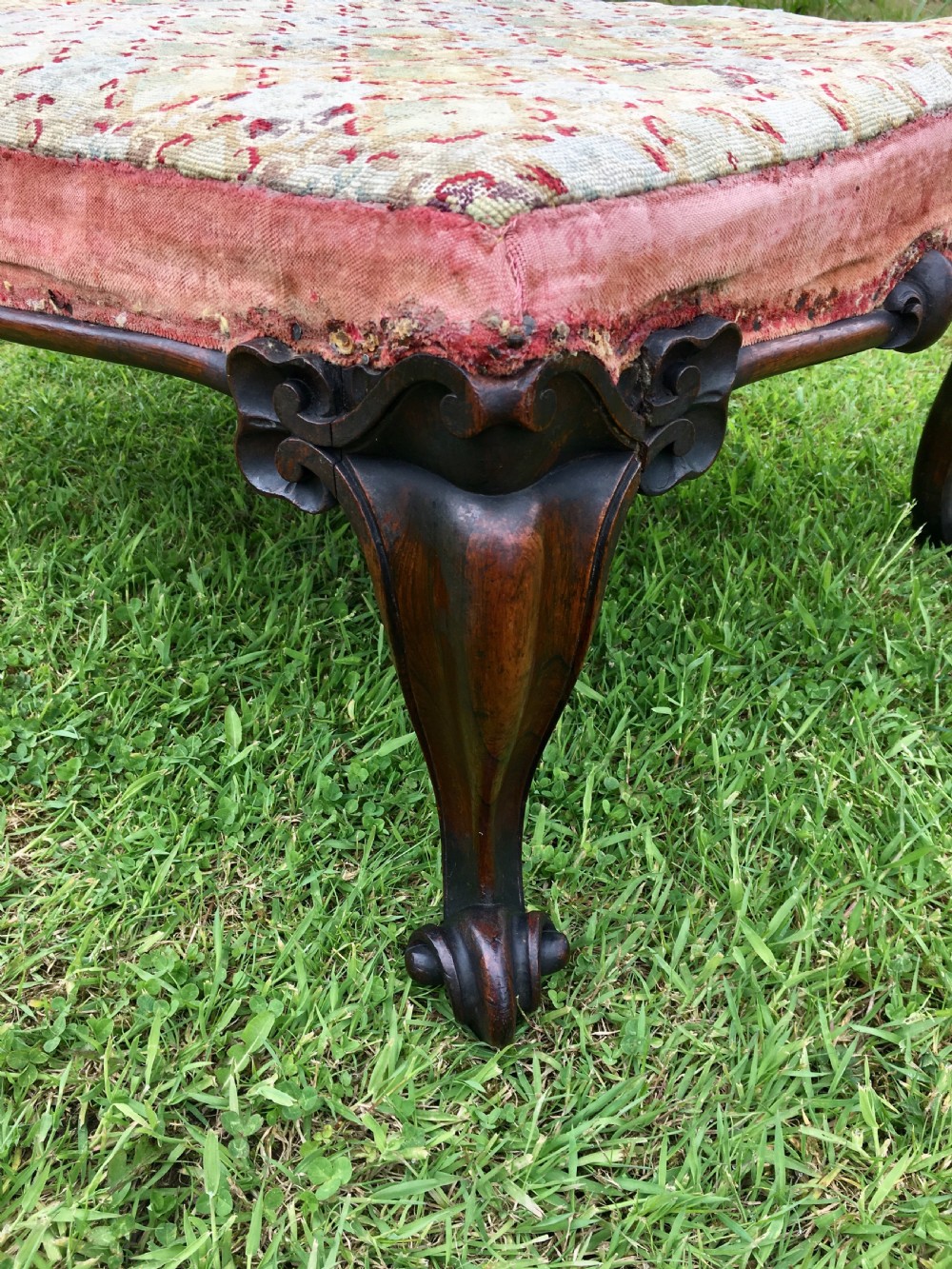 Rosewood centre stool  View V