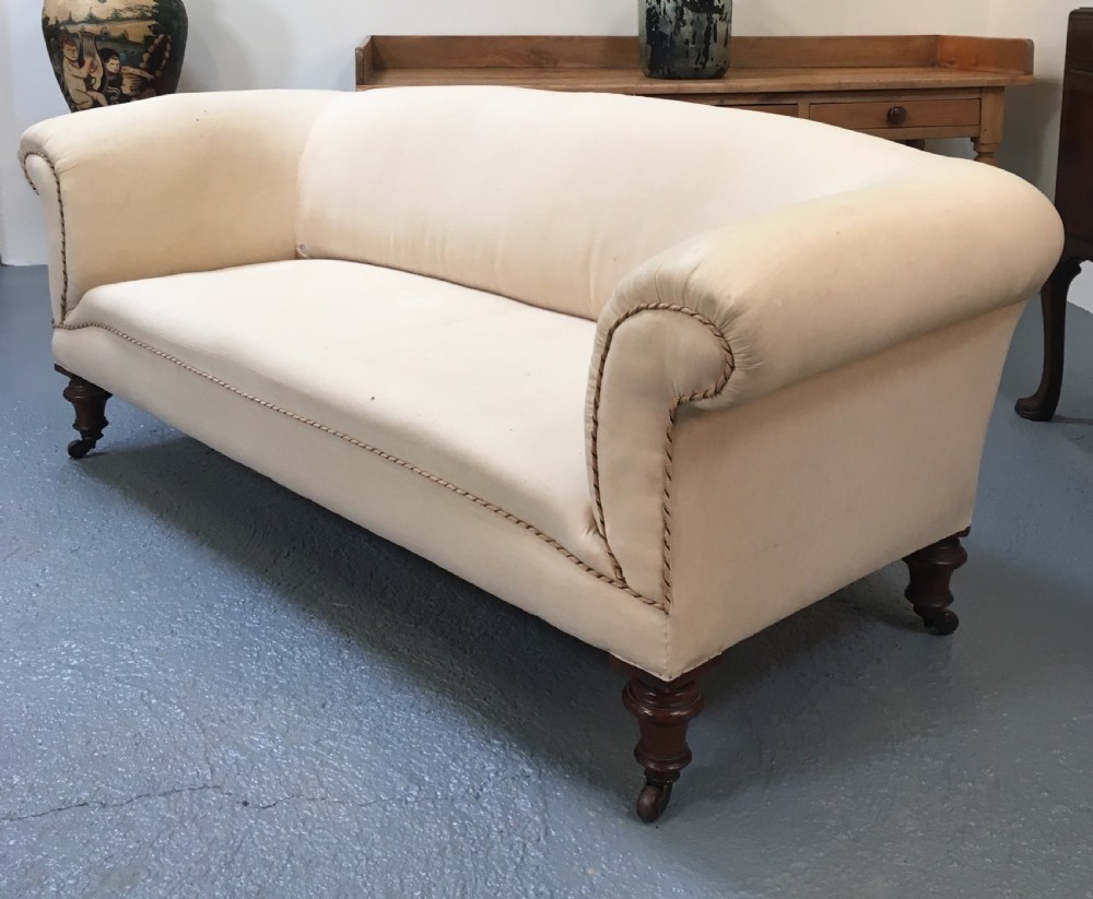 Good Chesterfield sofa 