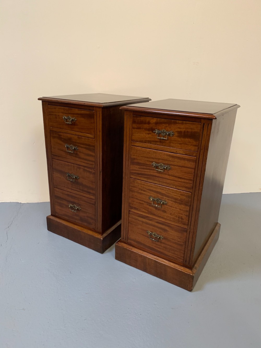 Pair mahogany bedside cabinets with drawers View IV