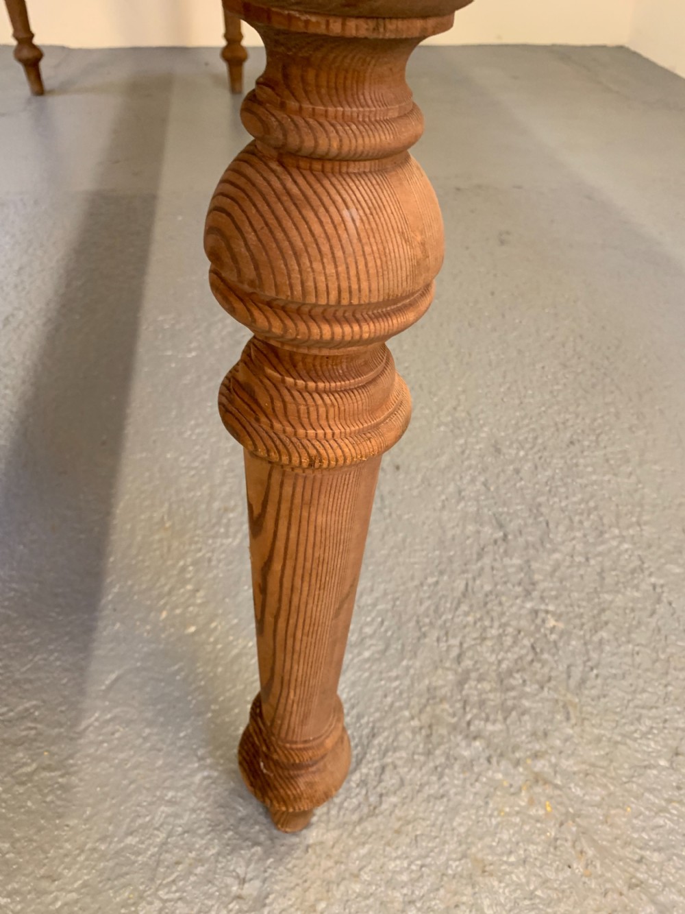Large Scottish pine kitchen table  View VII