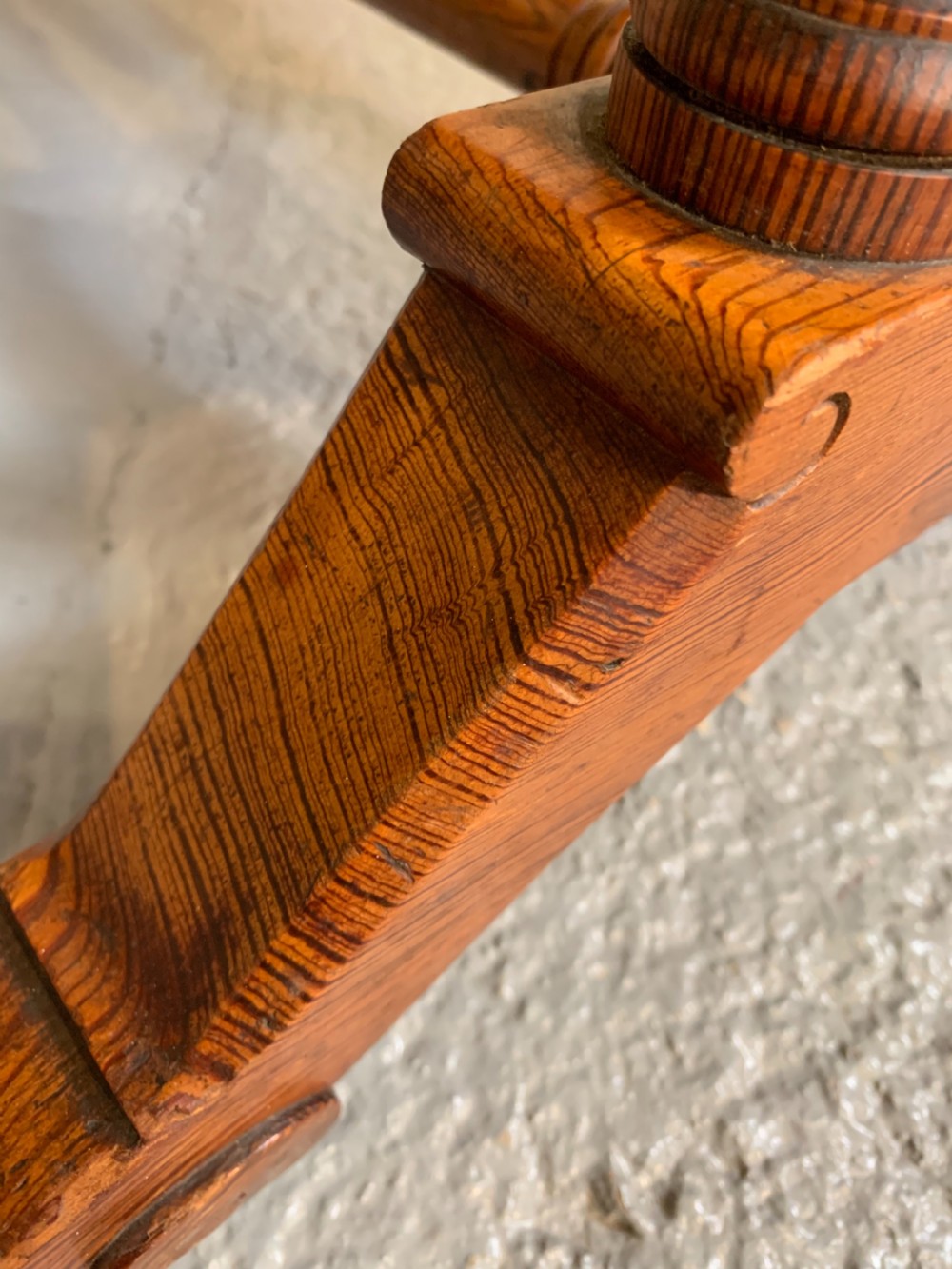 Unusual Scottish pine side table  View XVI