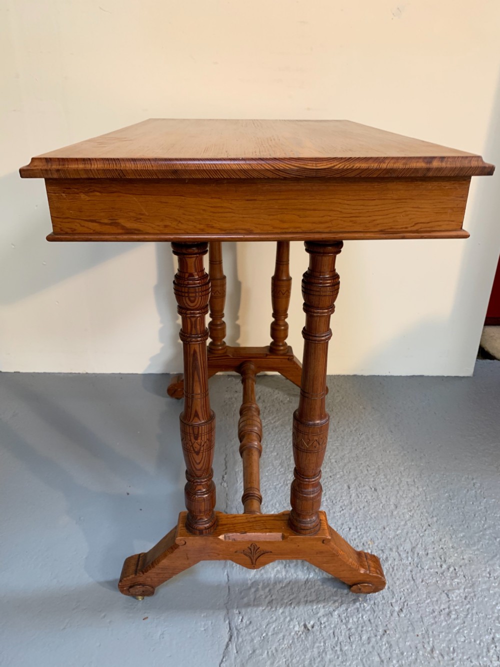 Unusual Scottish pine side table  View XVII