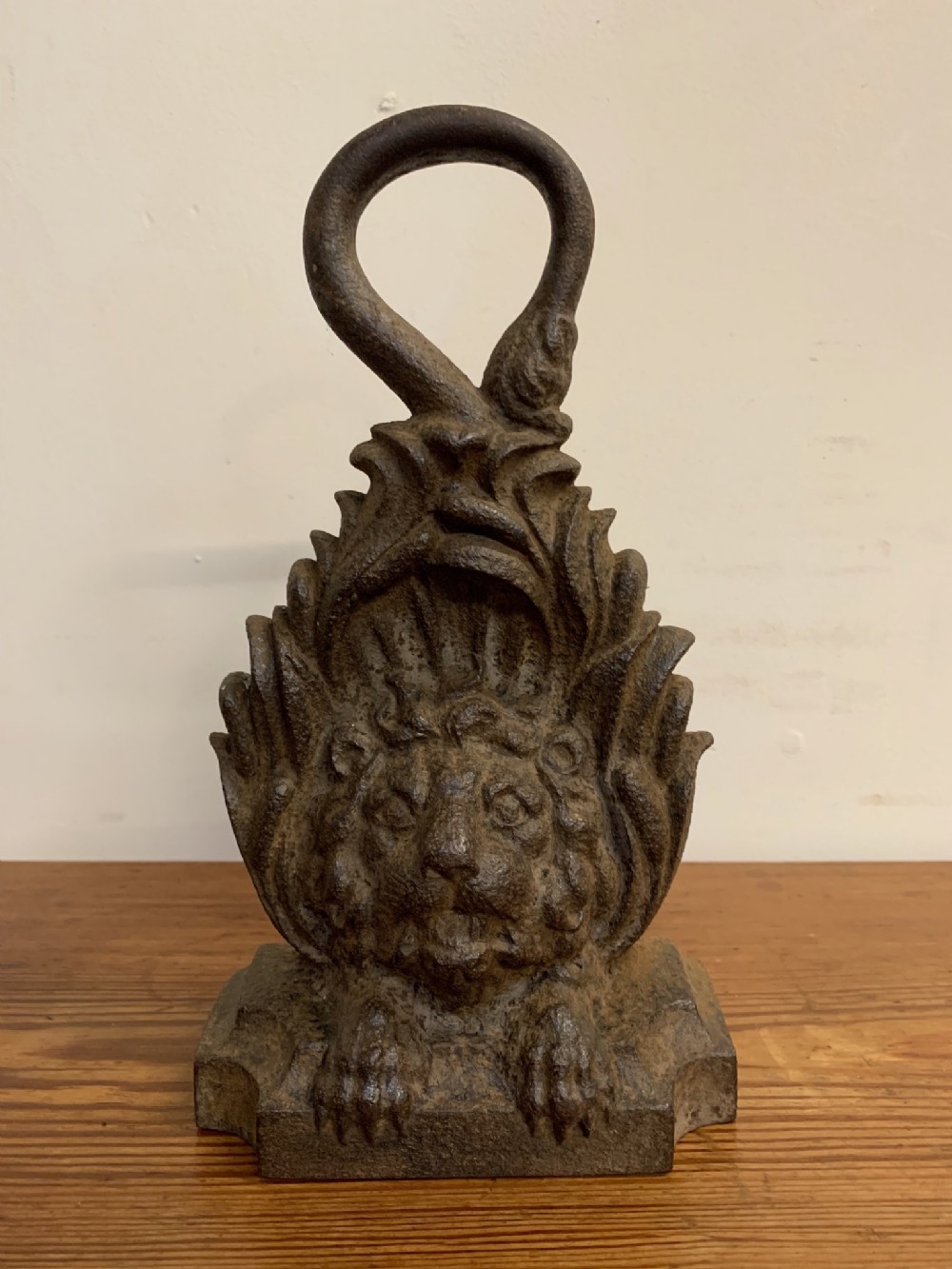 Cast iron door porter