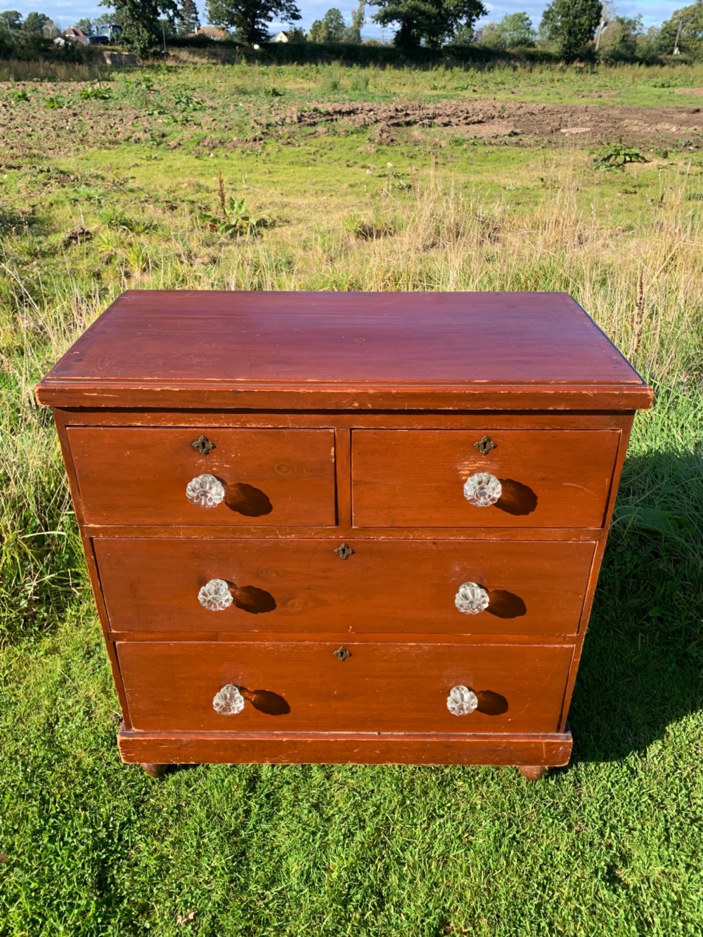 Small pine chest of drawers in original paint  View IV