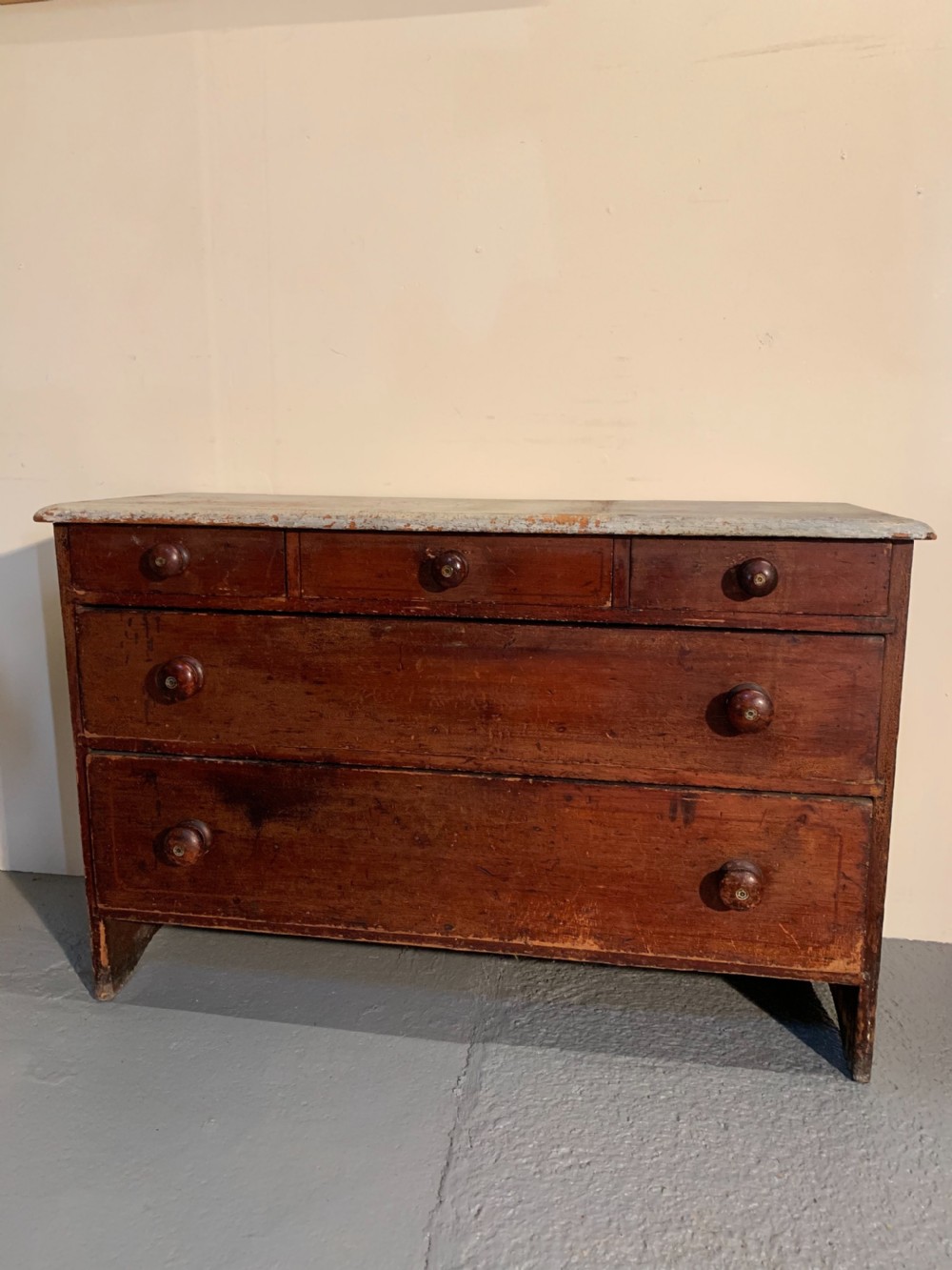 Scottish country house chest of drawers 