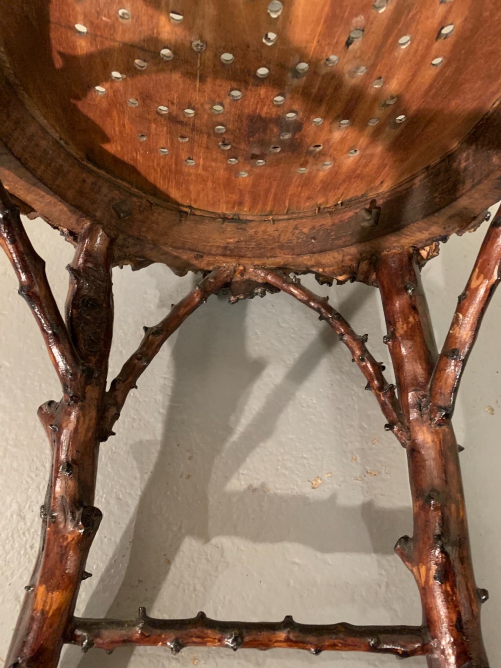 Rare primitive hedgerow chair View XI