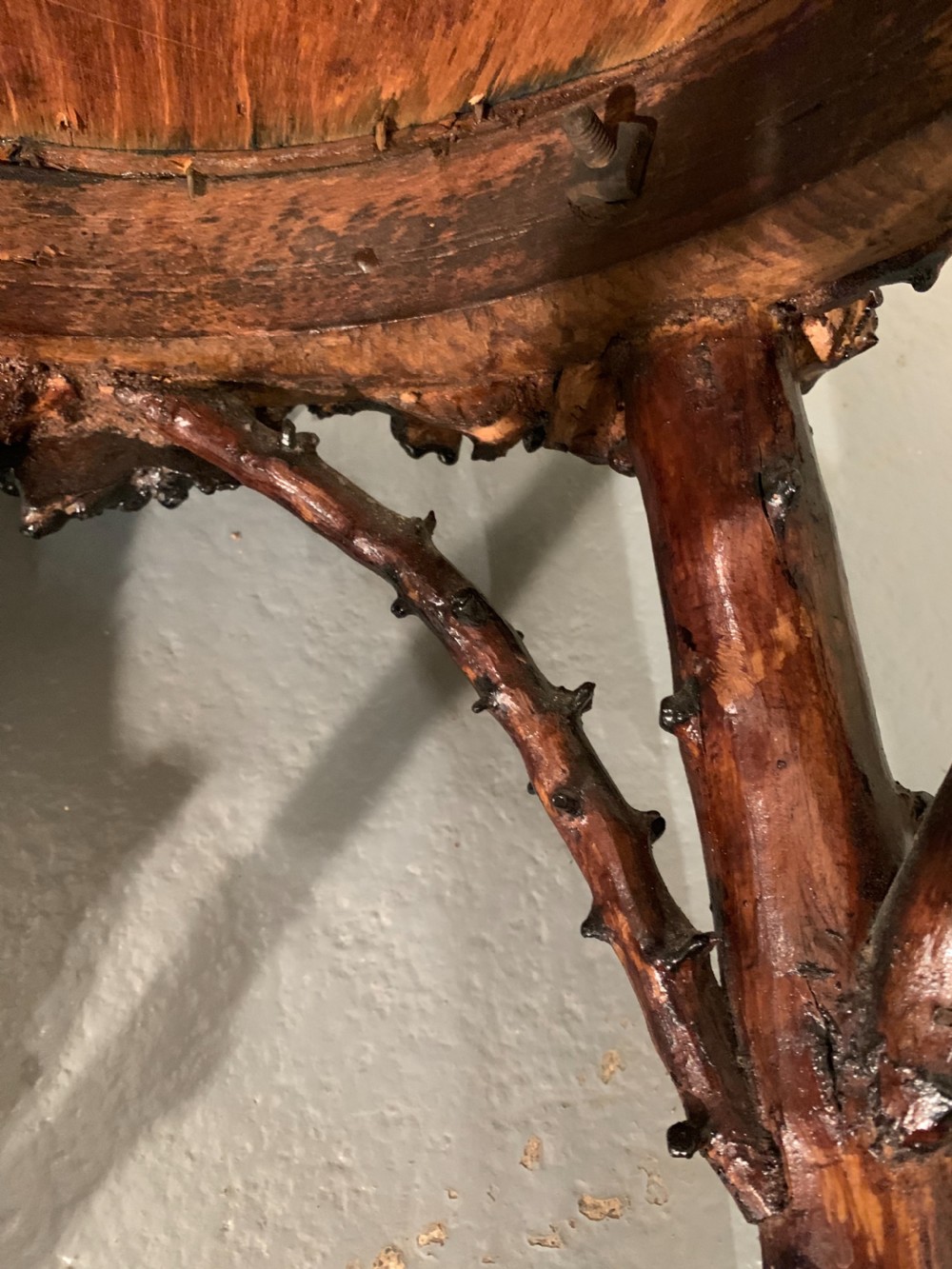 Rare primitive hedgerow chair View XIV
