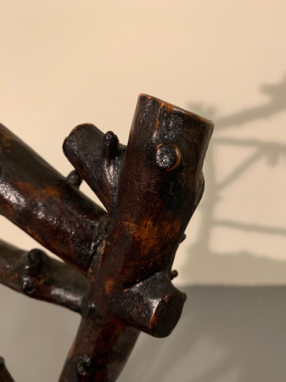 Rare primitive hedgerow chair View XV