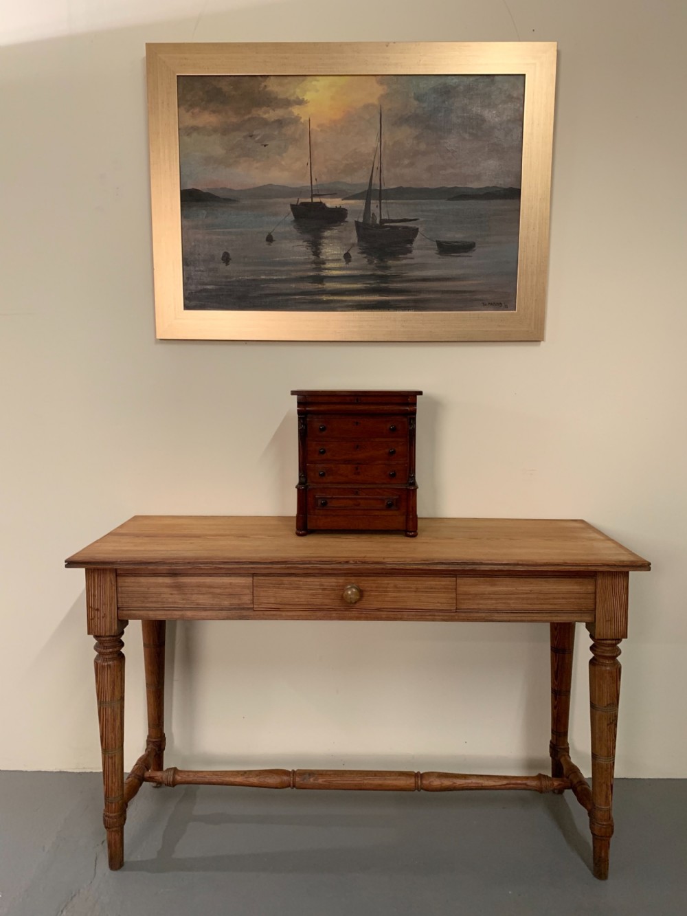 Scottish pine console table  View X