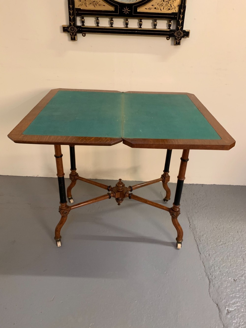 Unusual aesthetic card table  View VIII