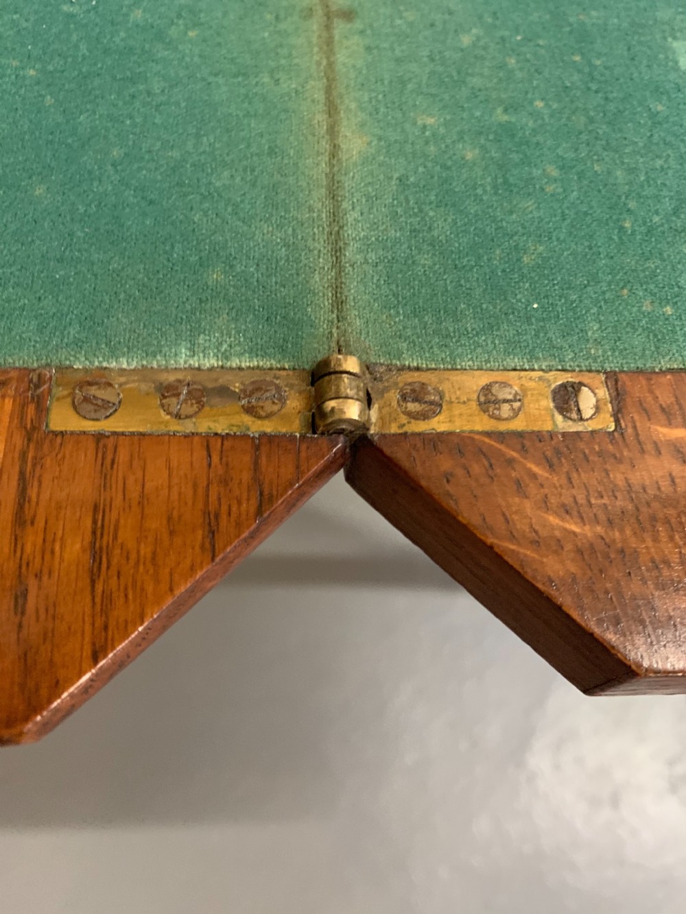 Unusual aesthetic card table  View IX