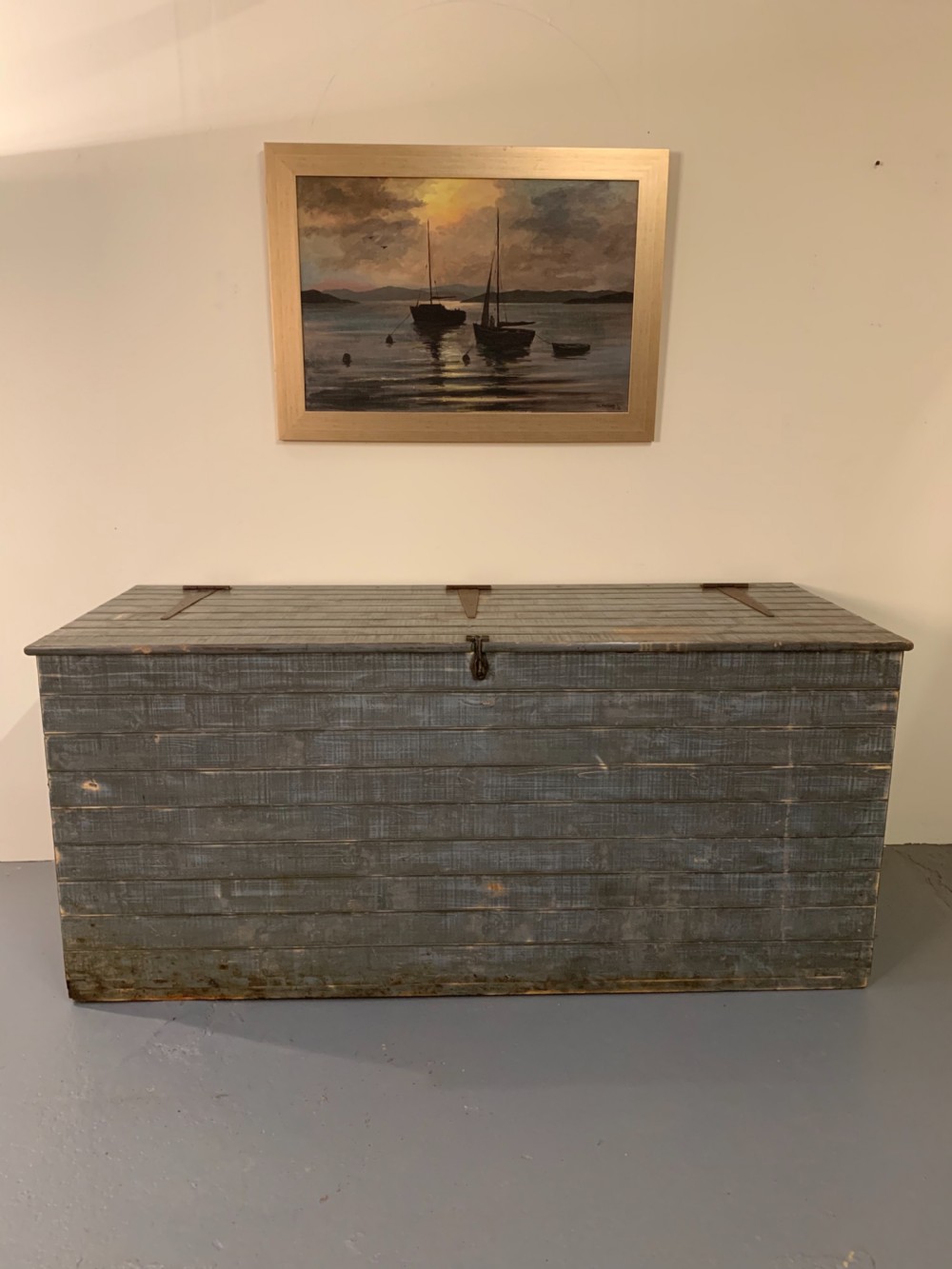 Huge grain storage chest  View VI