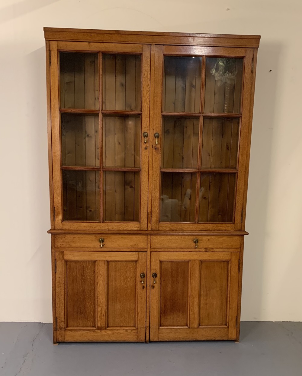 Superb oak glazed cupboard 