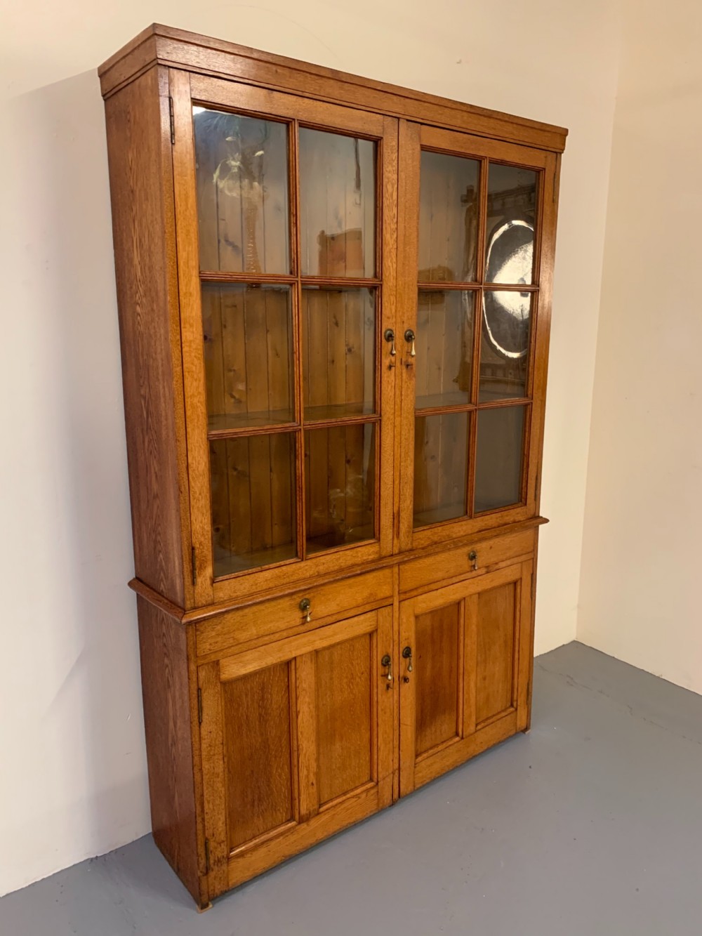 Superb oak glazed cupboard  View II