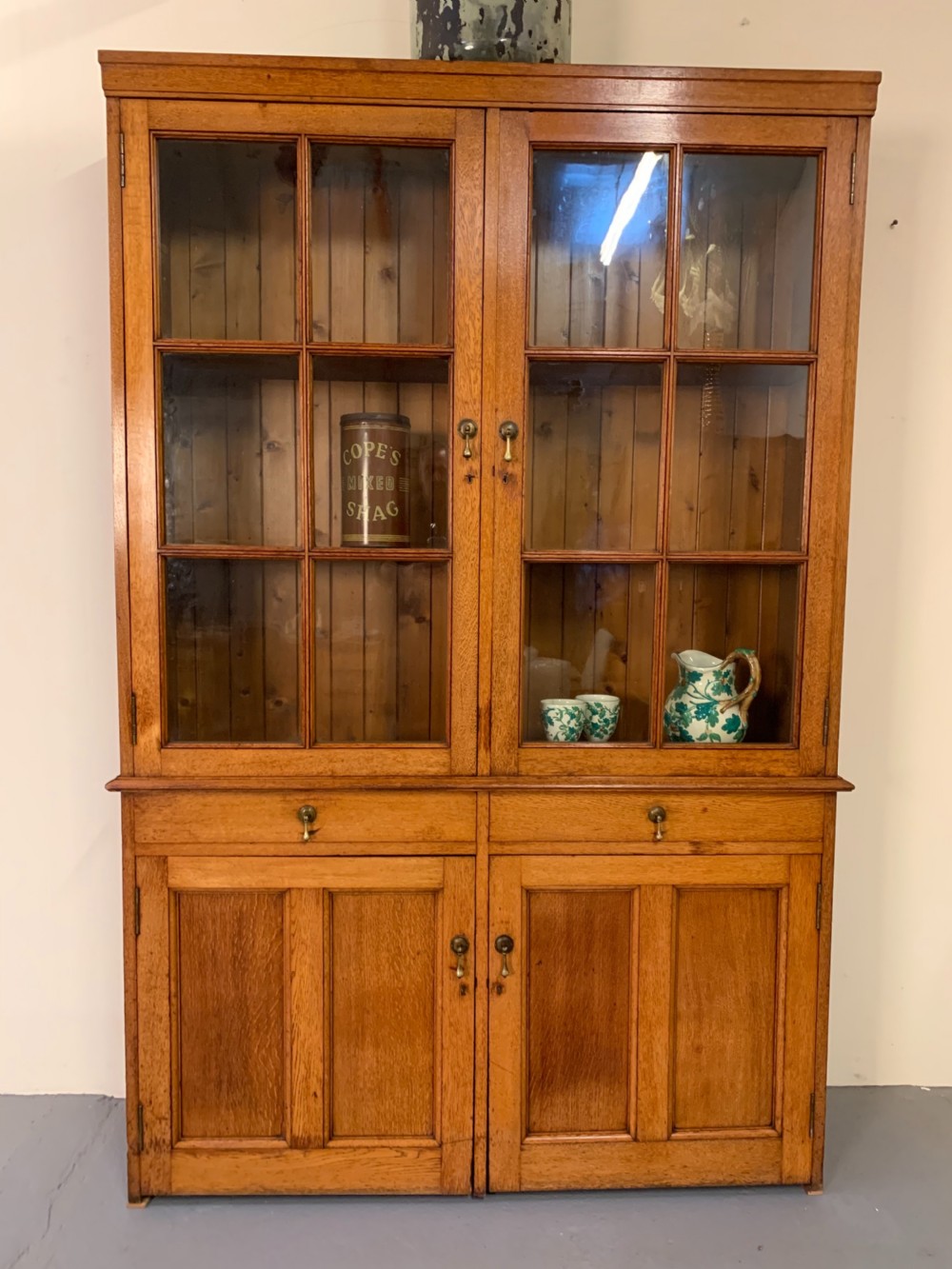 Superb oak glazed cupboard  View XVI