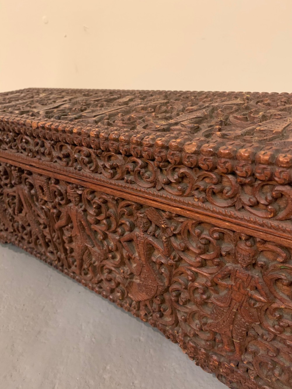 Good Anglo Indian carved box View IV