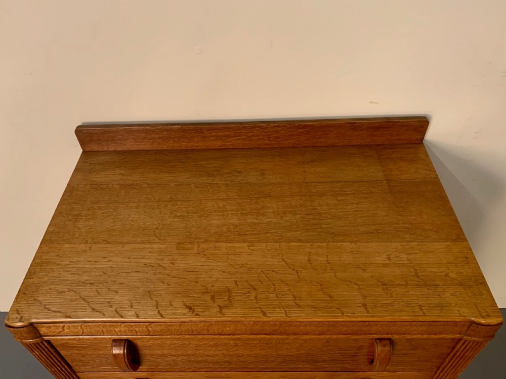 Heals oak chest of drawers  View XIV