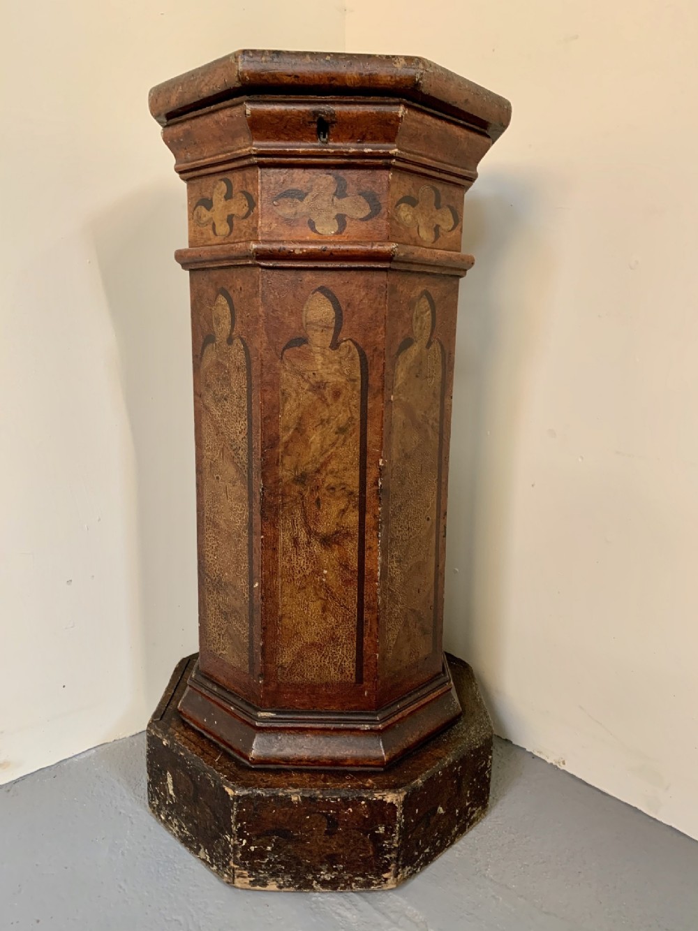 Pine plinth in original paint 