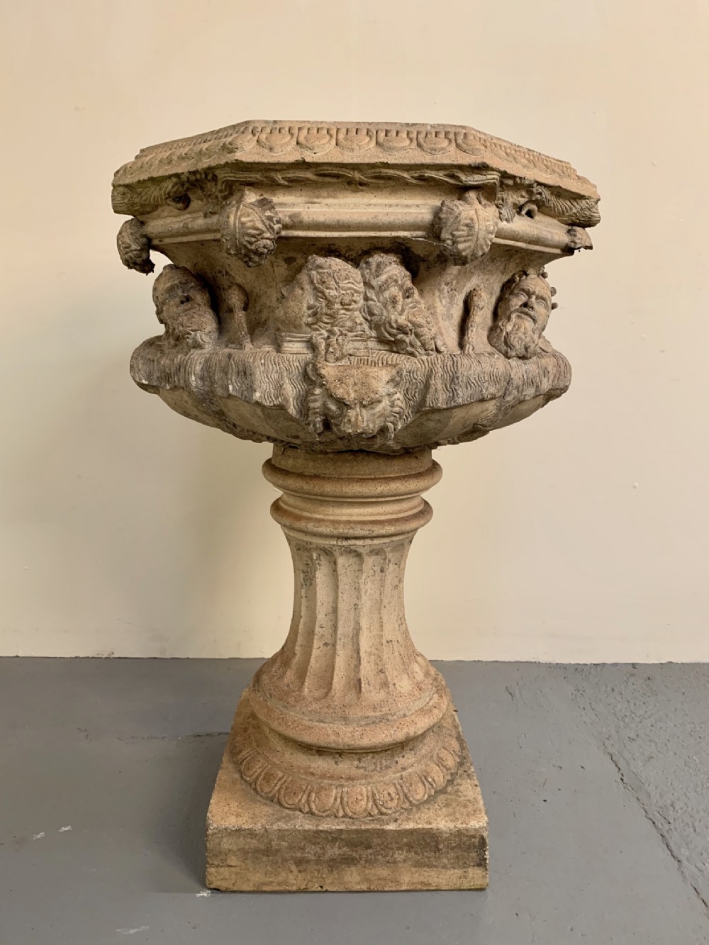 Rare Scottish Warwick vase urn