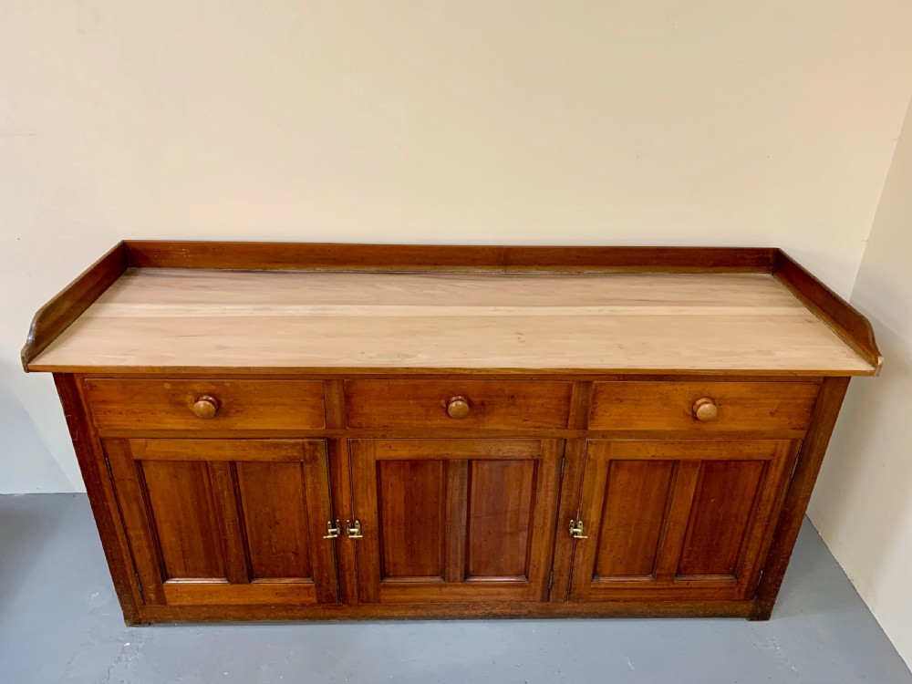 Large Scottish lowland dresser  View IV