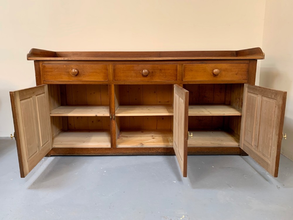 Large Scottish lowland dresser  View VIII