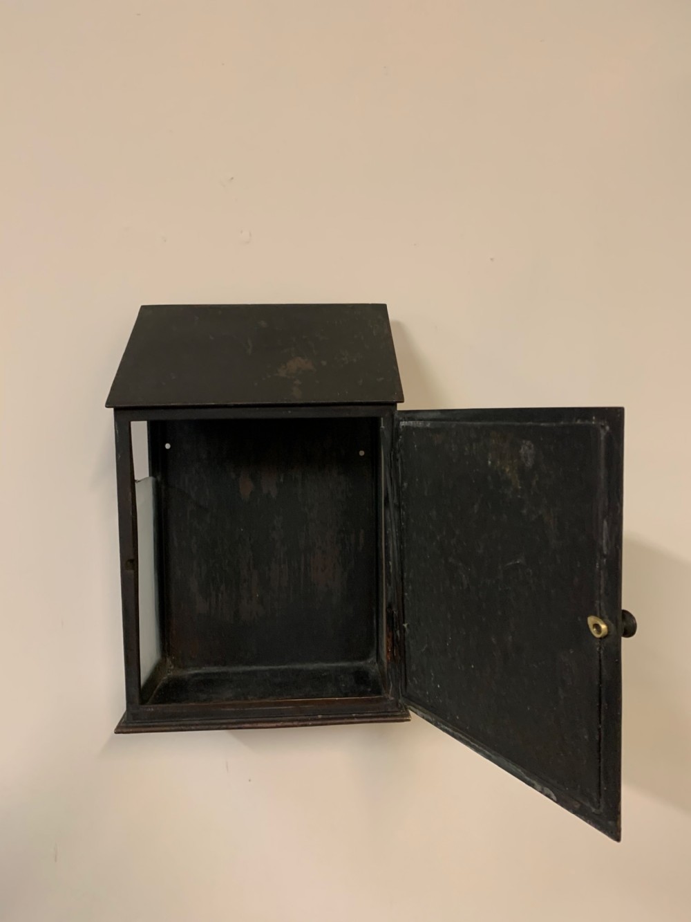 Bronze wall lantern  View VI