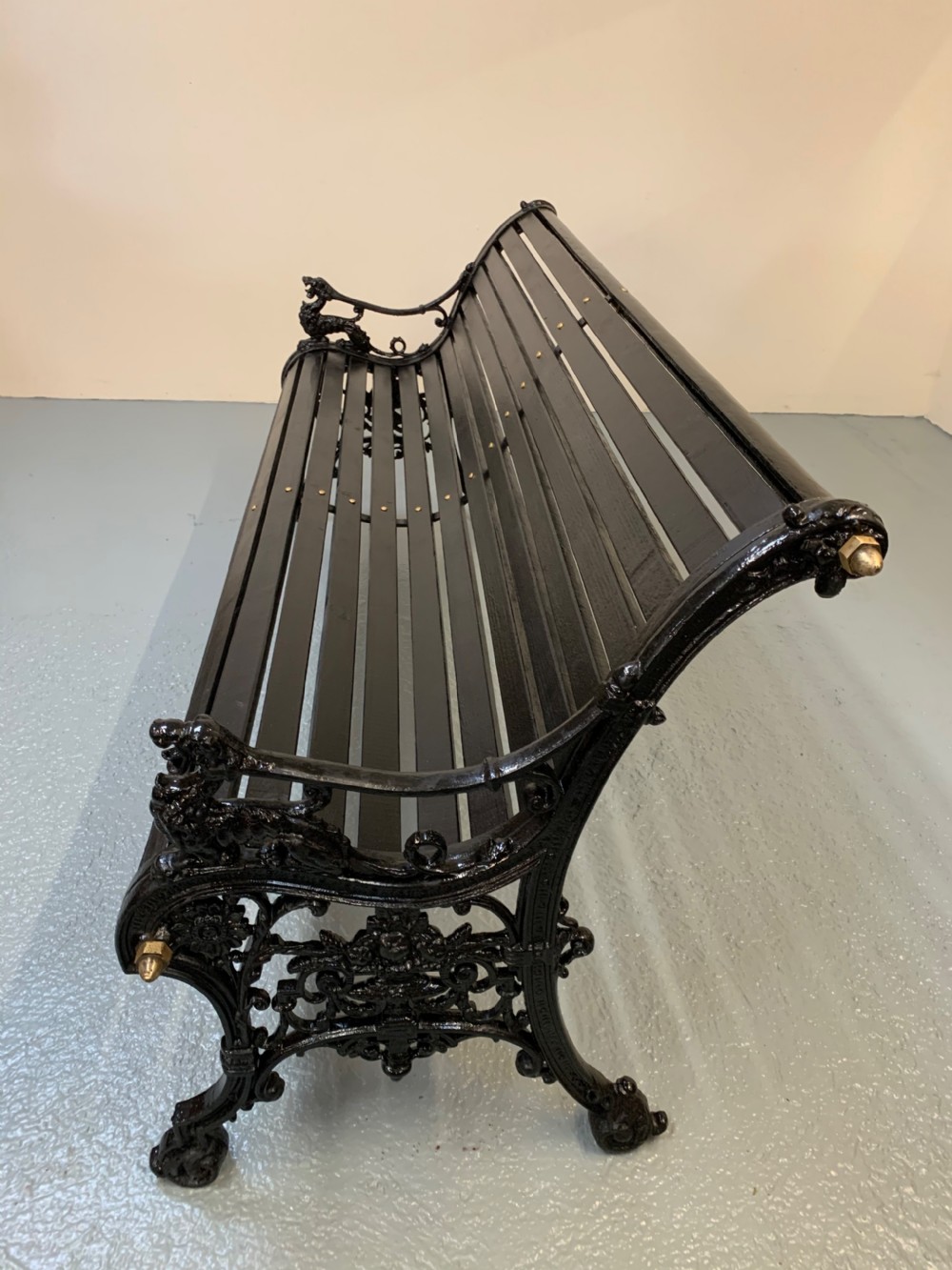 Fine cast iron garden bench View II