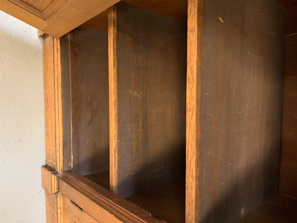 Large oak estate cabinet  View XIII