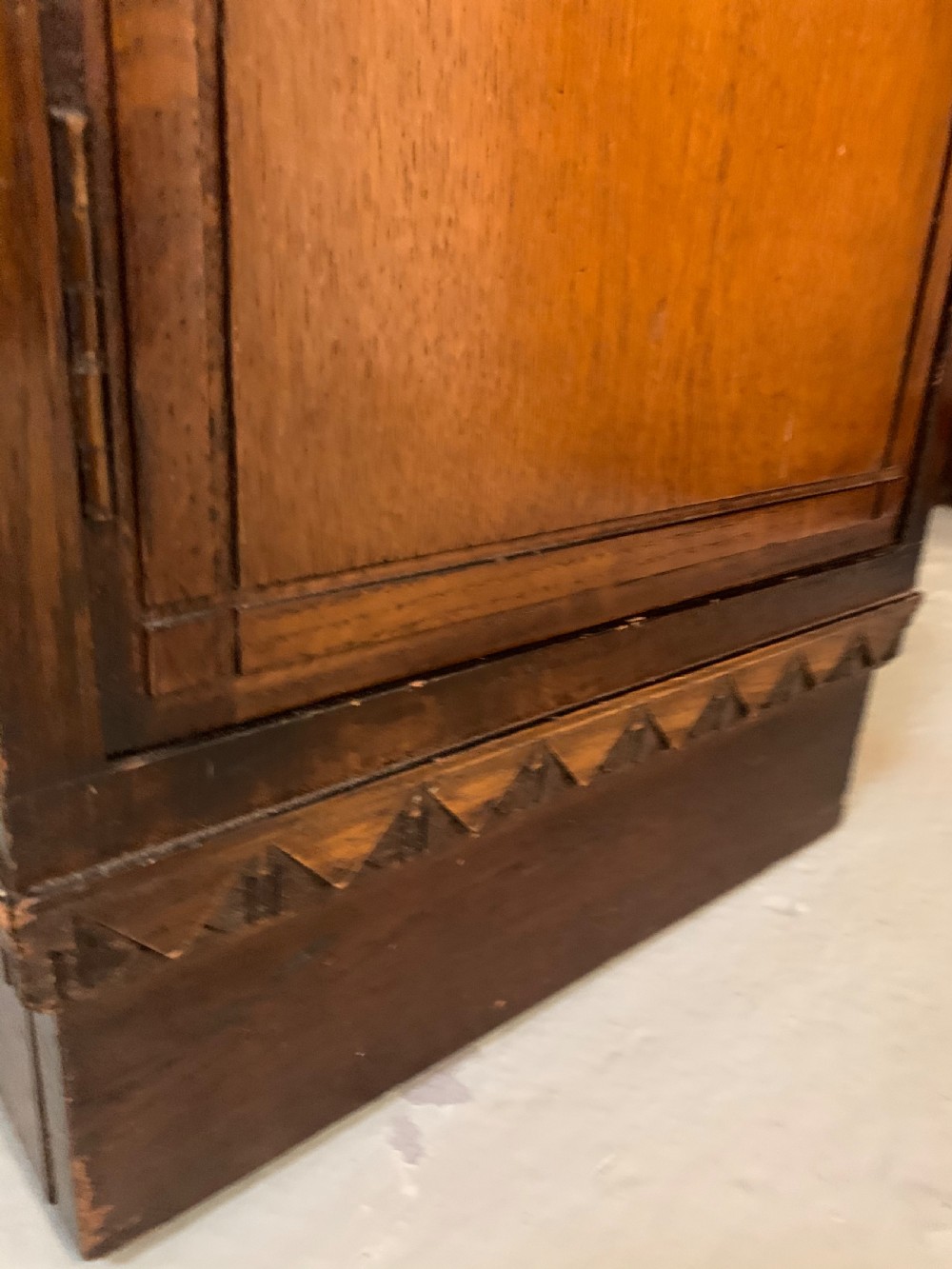 Heals oak corner desk View VI