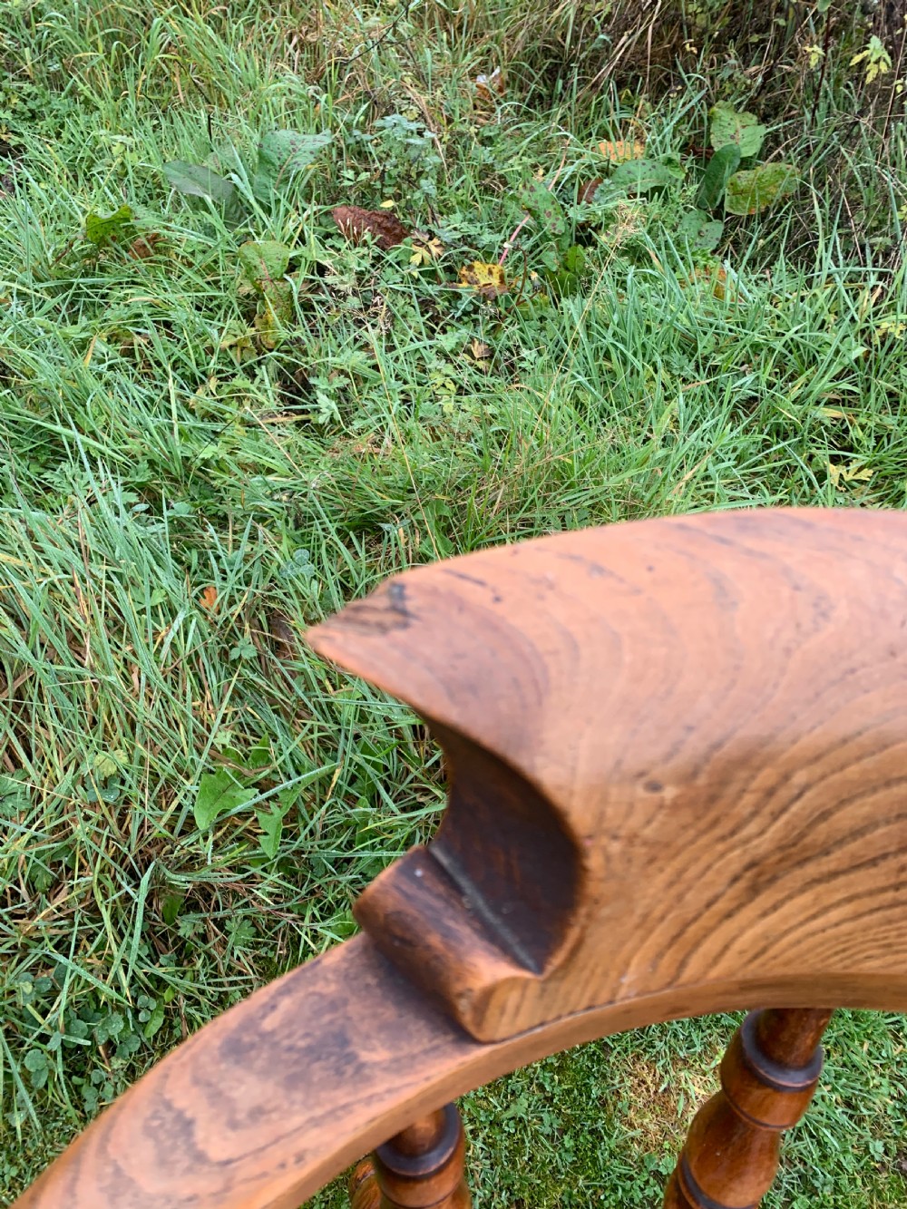 Elm smokers bow armchair  View VII