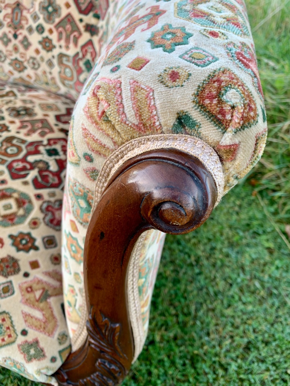 Tiny carved mahogany sofa View III