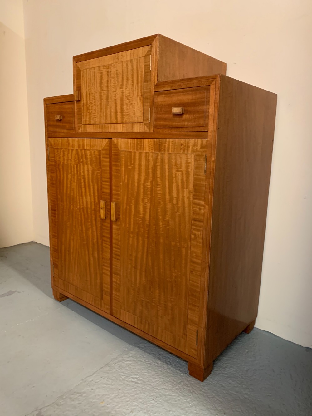 Heals Art Deco side cabinet  View III