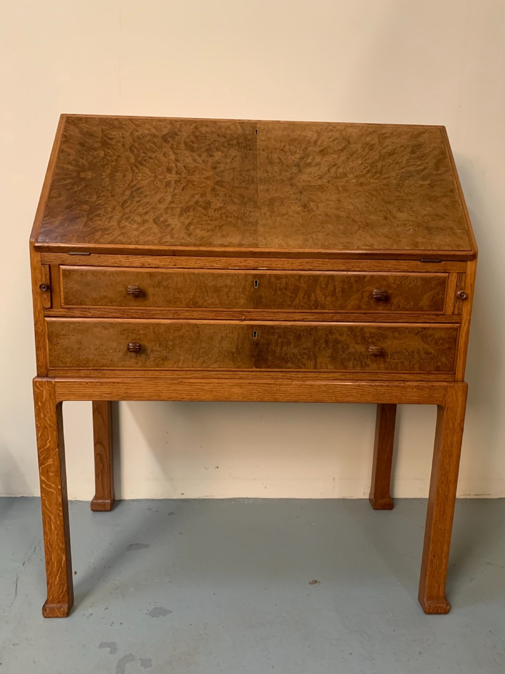Whytock and Reid bureau 
