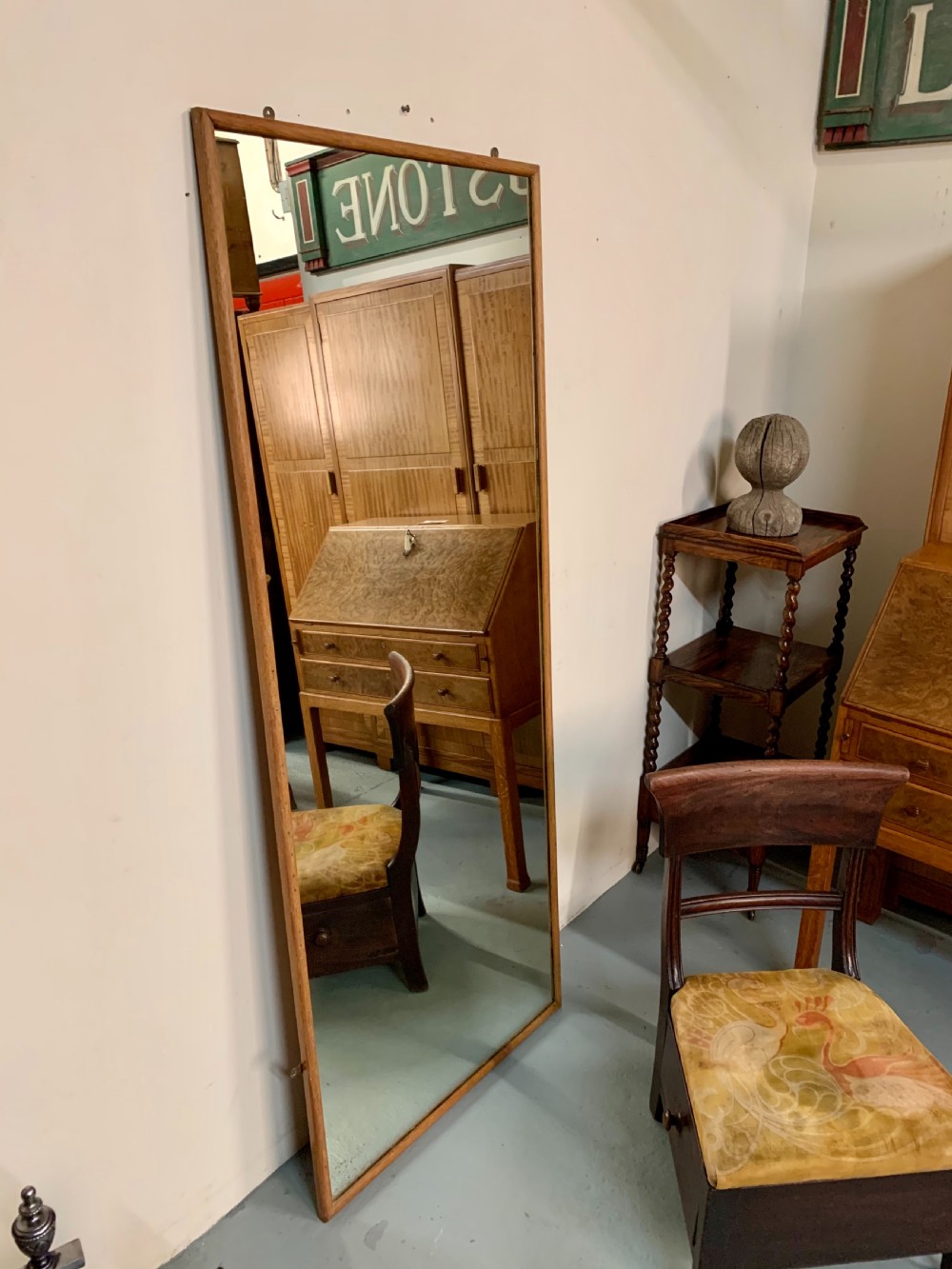 Large oak outfitters mirror  View IX
