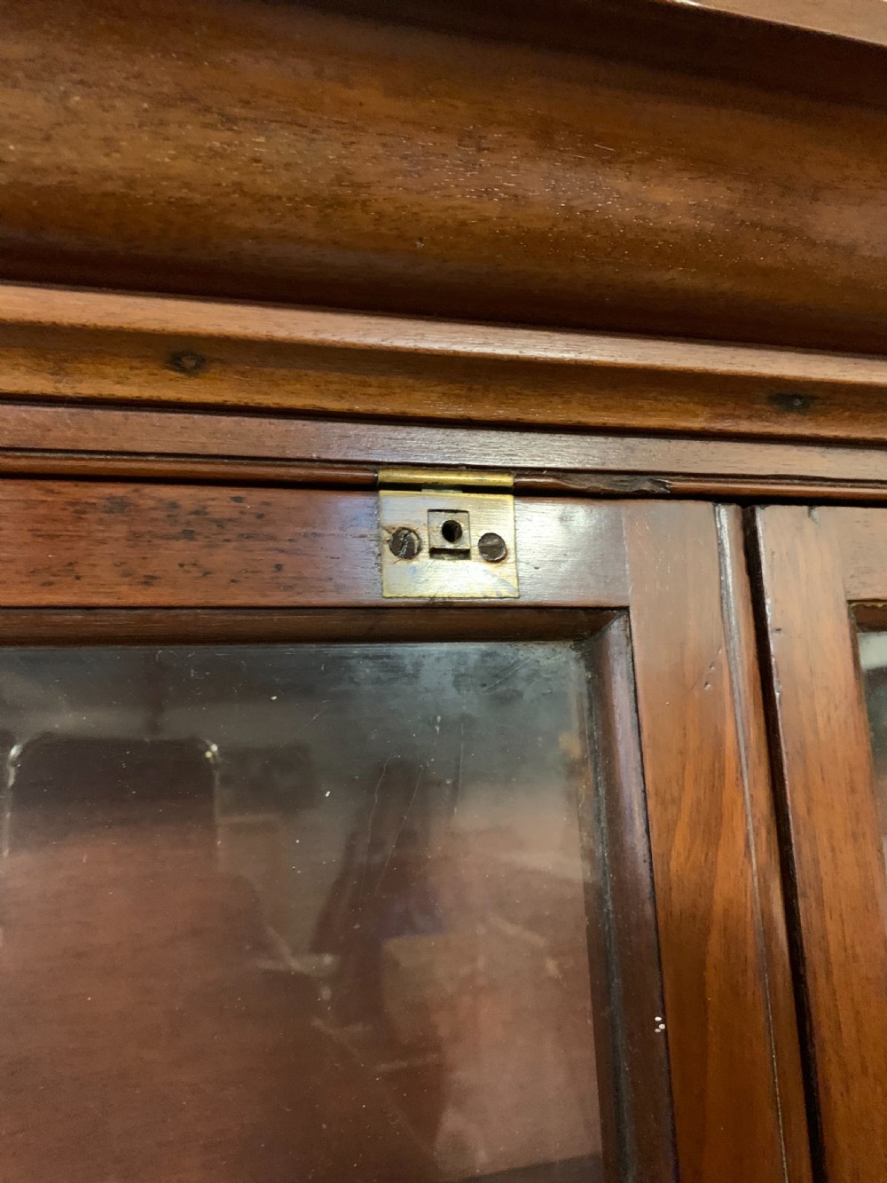 Tall slim retail display cabinet  View IX