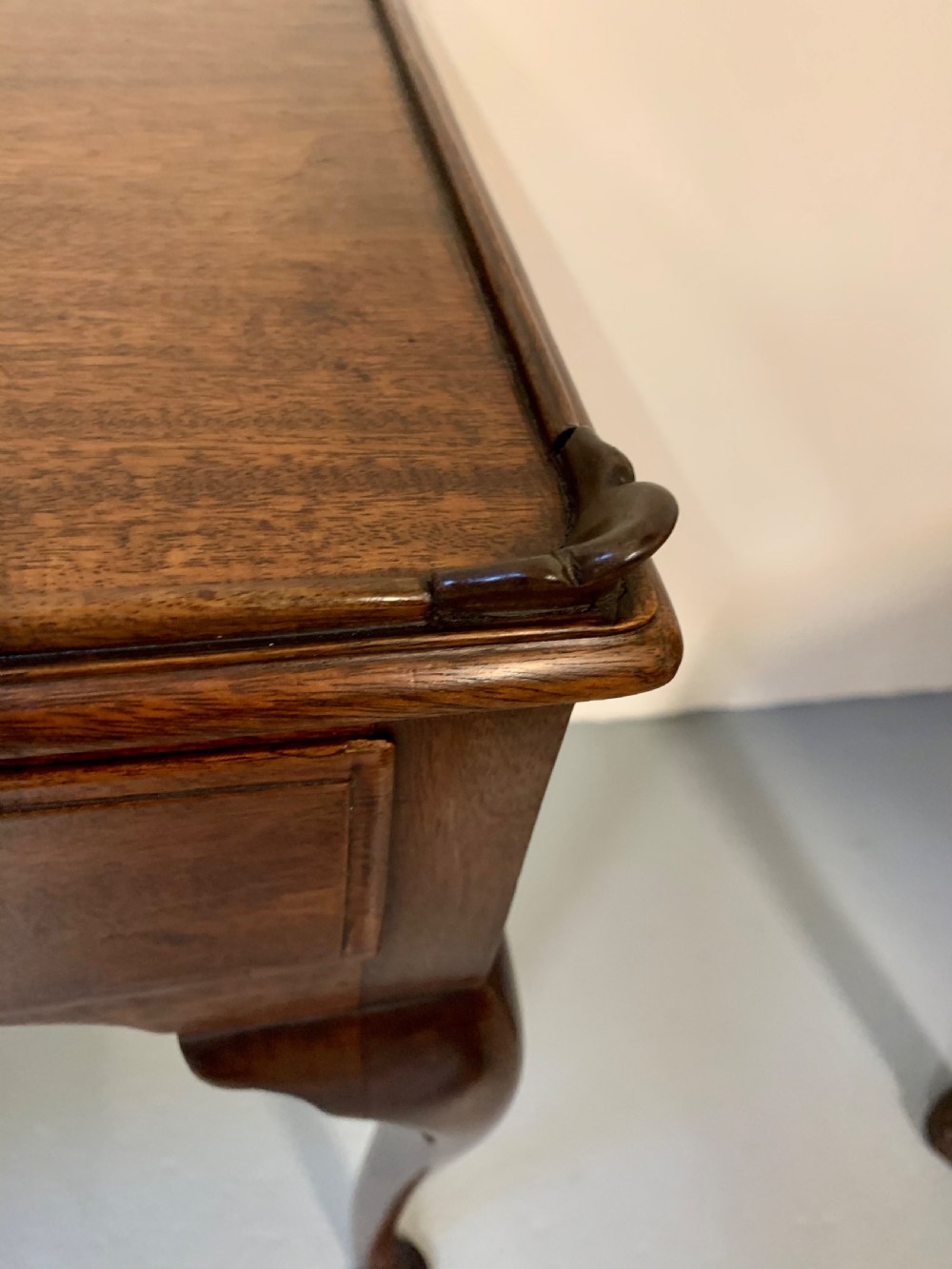 Mahogany lamp table View IV