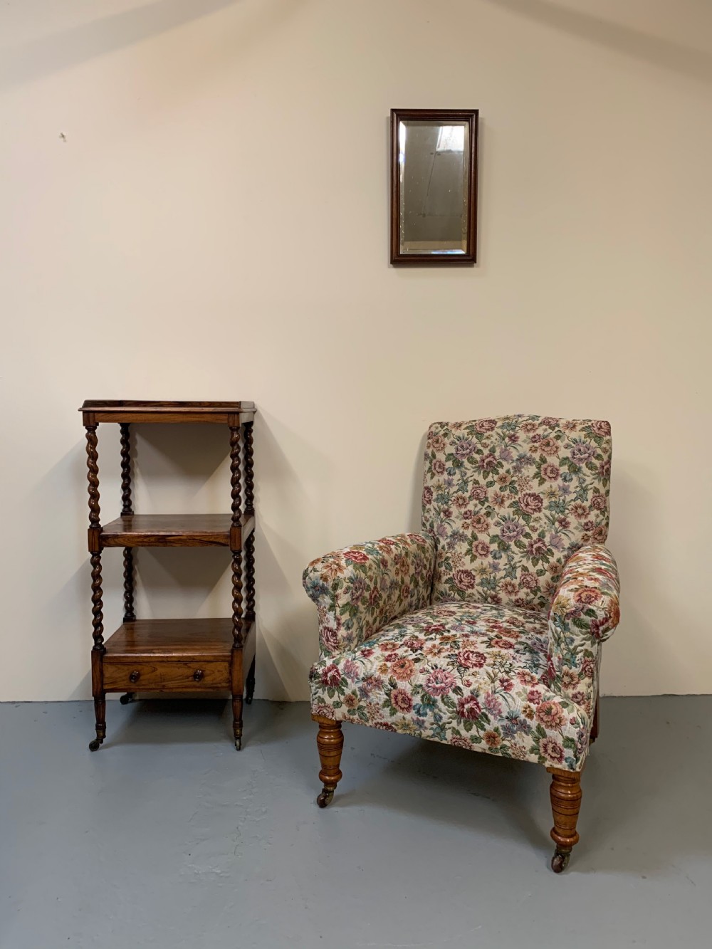 Oak armchair  View VIII