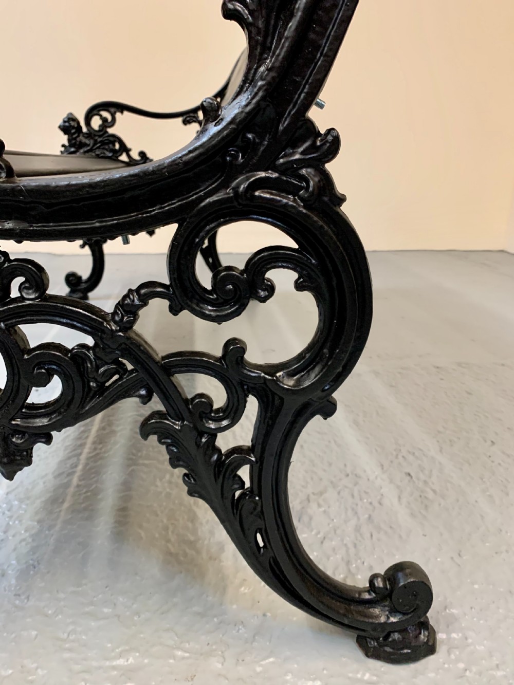 Rare Andrew McLaren garden bench View VII