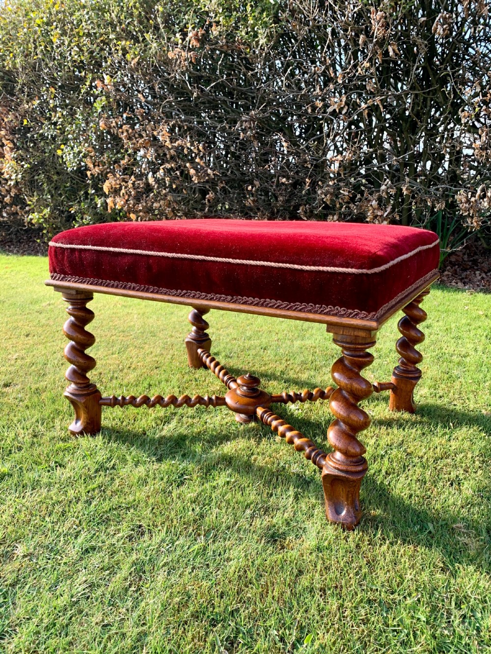 Large Scottish oak stool View IX