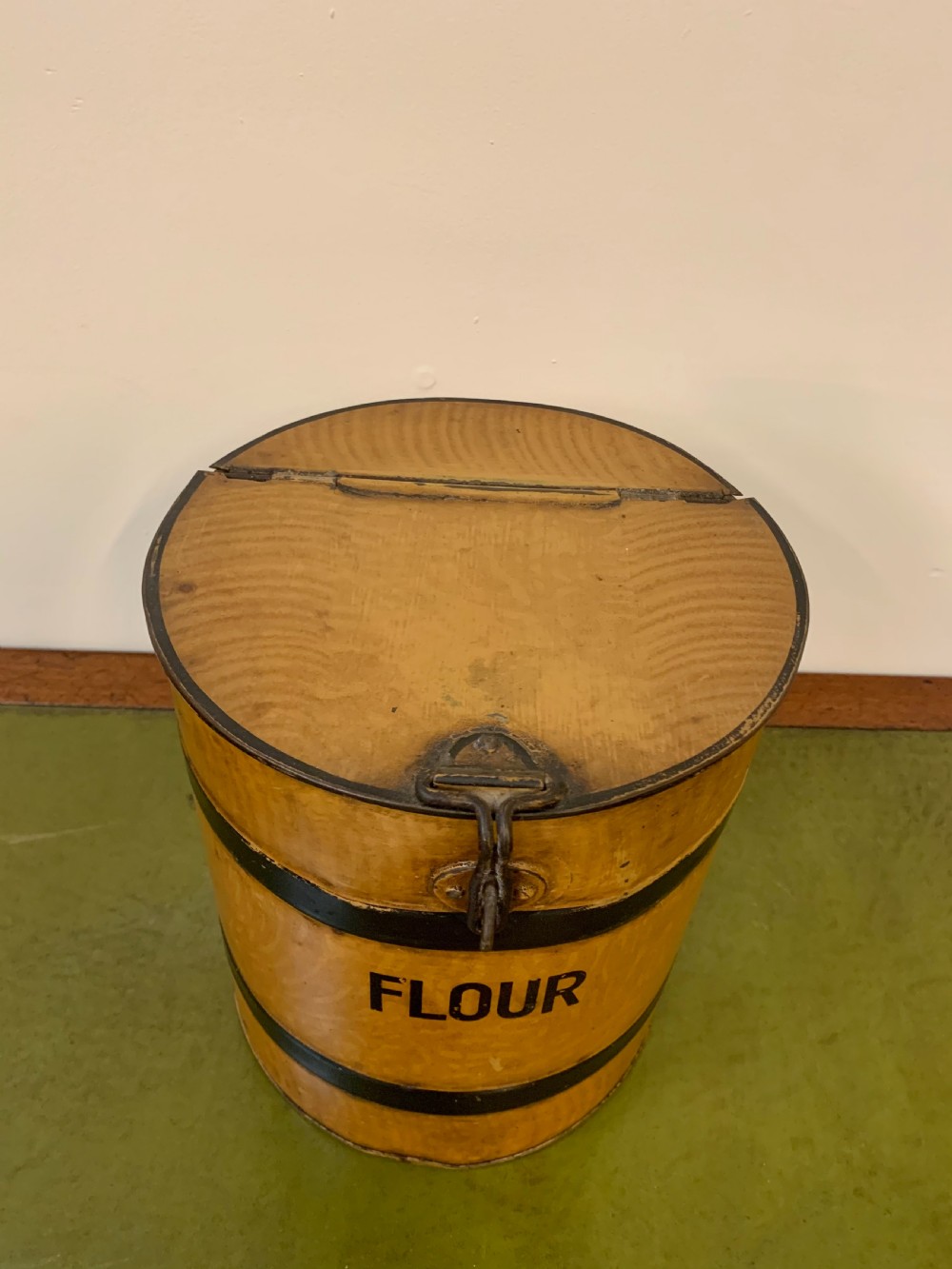 Tole flour bin View III