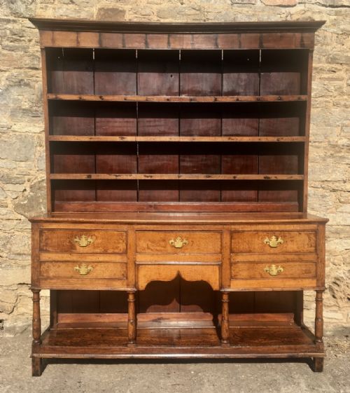 Georgian Oak Potboard Dresser with Plate Rack