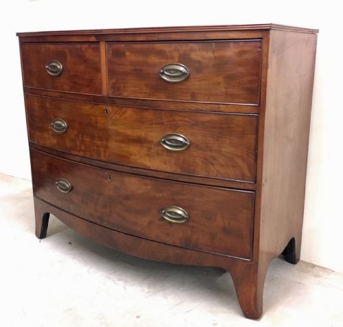 fig 2. Georgian Mahogany Bow Fronted Chest of Drawers