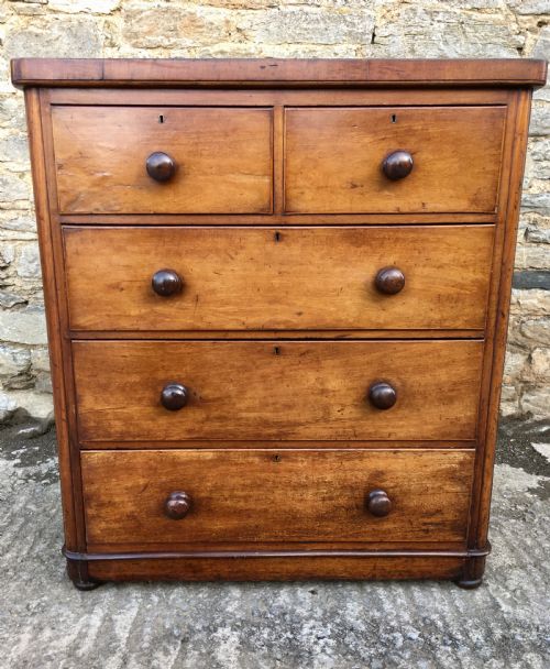 Victorian Mahogany Chest of Drawers